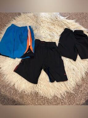 Boys set of 3 size 4/5 Athletic Shorts Bundle